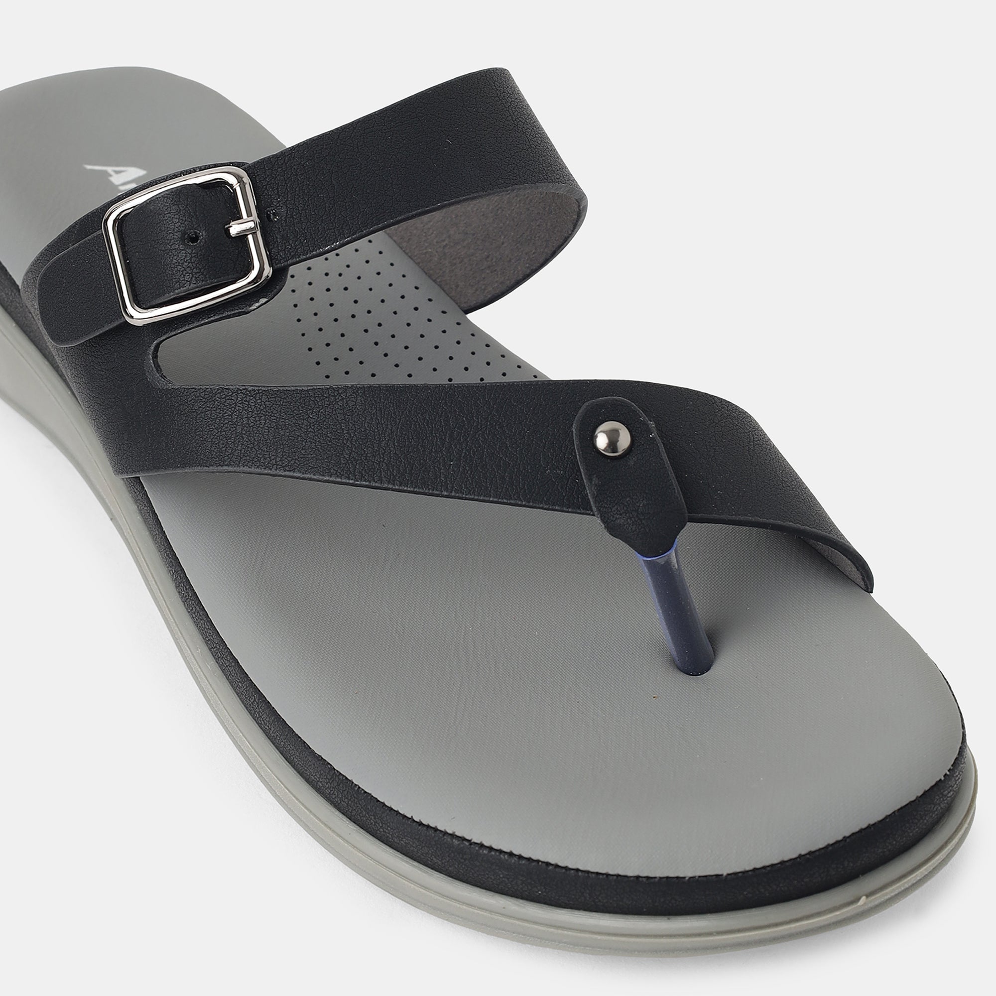 Aiwie-Womens-Comfortable-Casual-Slip-On-Slippers-with-Adjustable-Strap-for-Men-–-Lightweight-and-Anti-Slip-Sole A570703
