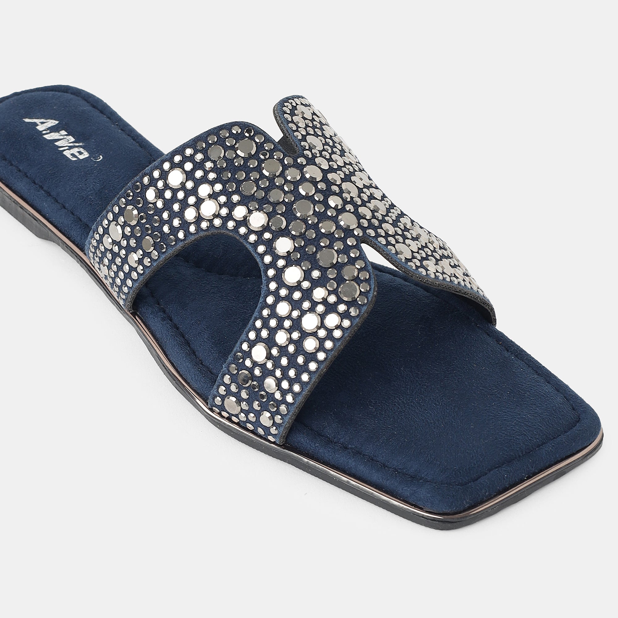 Aiwie-Womens-Stylish-Slip-On-Flat-Sandals-with-Sparkling-Stone-Detailing-–-Comfortable-Daily-and-Party-Footwear A570703
