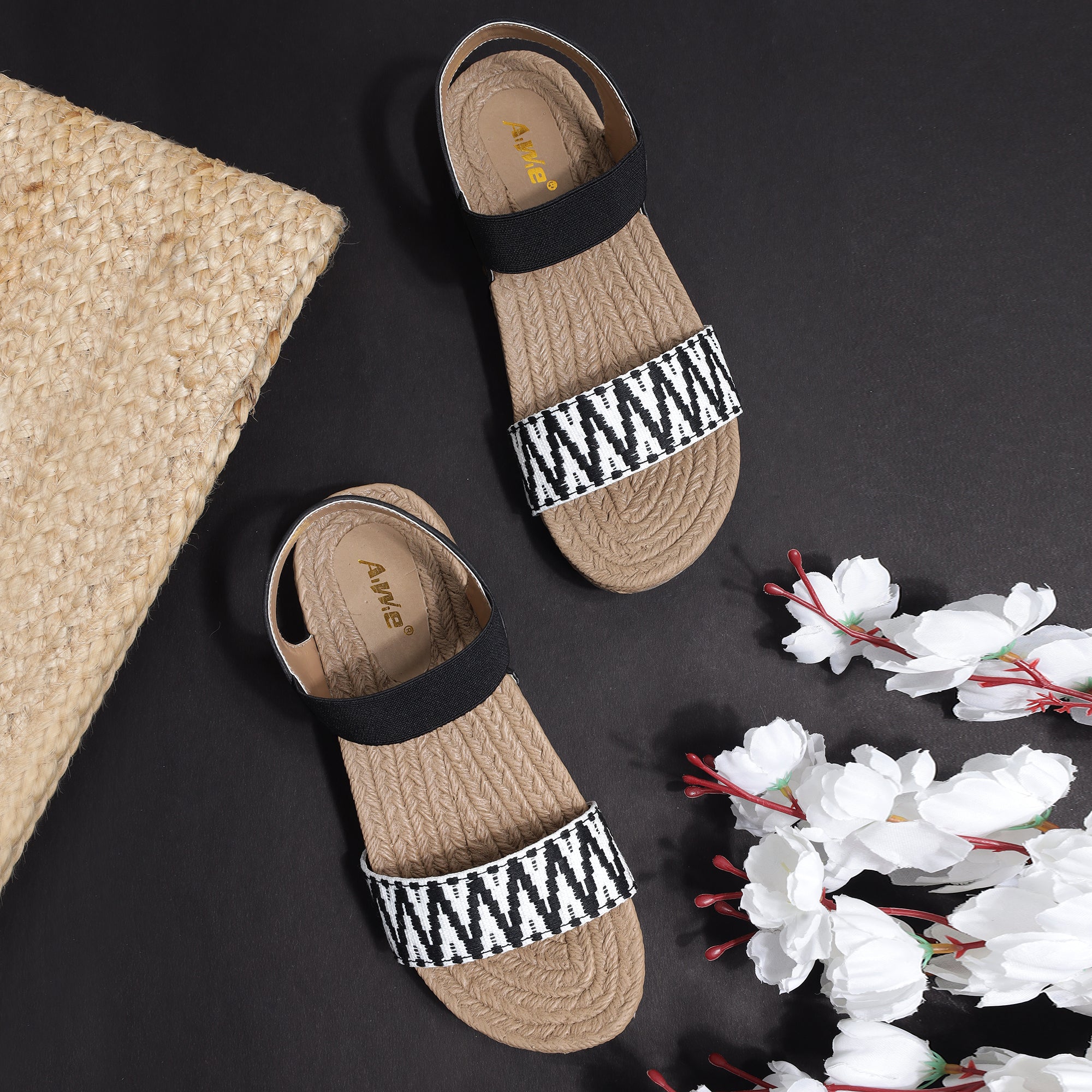 Aiwie-Womens-Ethnic-Pattern-Casual-Flat-Sandals-with-Comfortable-Sole-and-Back-Strap A880771
