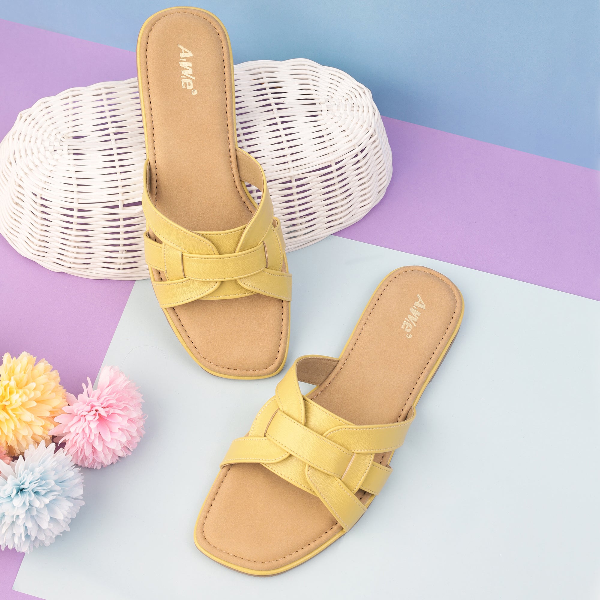 Aiwie-Womens-Flat-Slip-On-Sandals-with-Stylish-Cross-Strap-Design-and-Cushioned-Footbed A940259