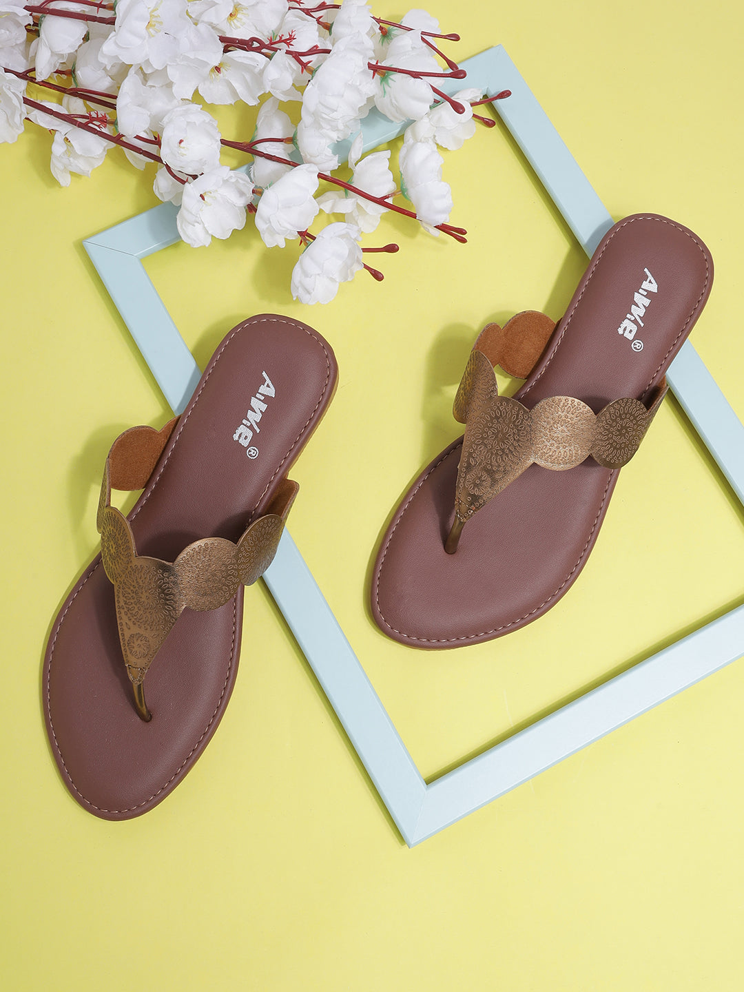 Aiwie Women's Ethnic Kolhapuri Flats | Traditional Slip-On Sandals for Casual, Festive & Daily