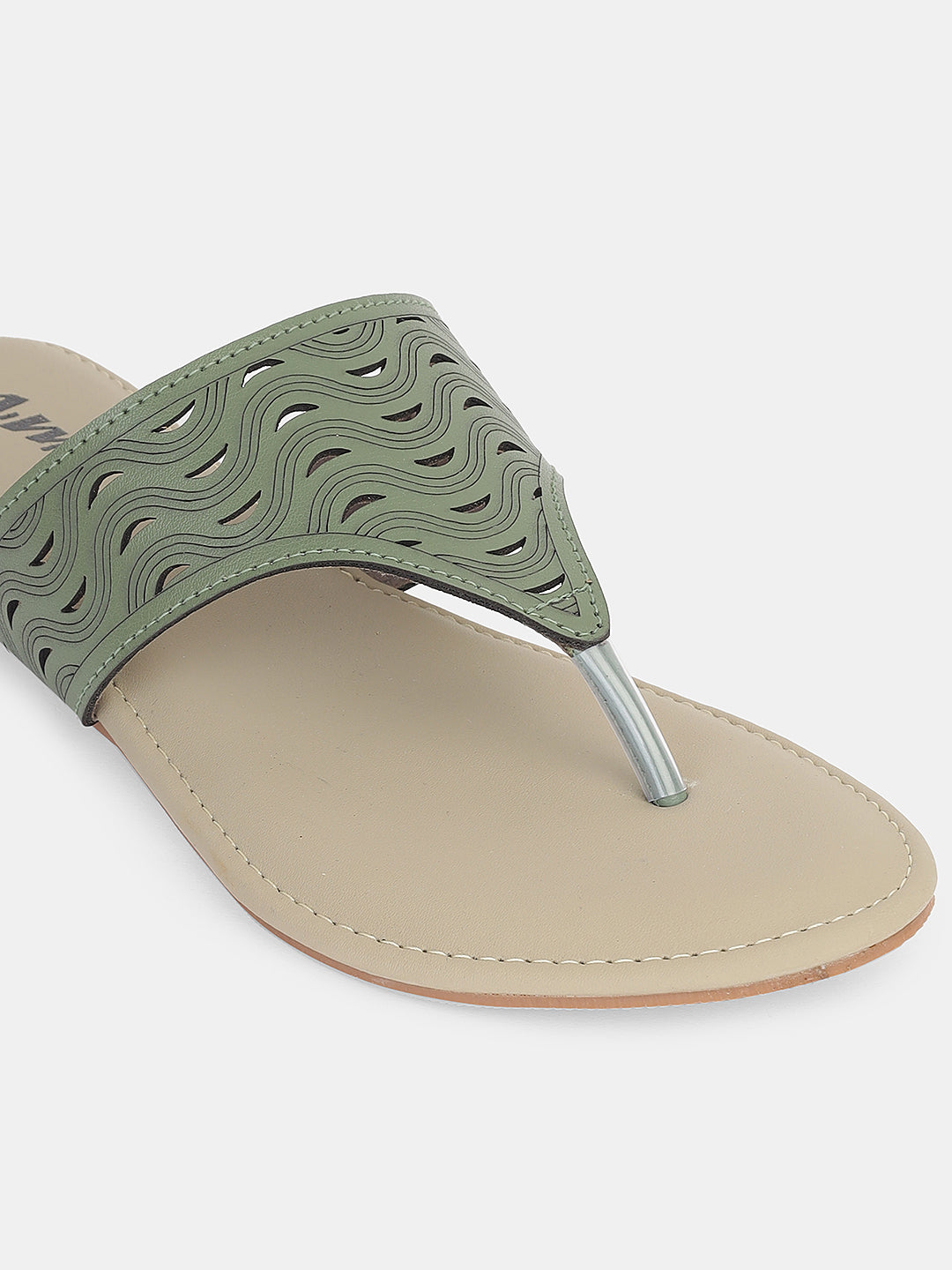 Women's Ethnic Slip-On Flats | Cut-Out Design Kolhapuri Chappals for Casual & Festive Wear