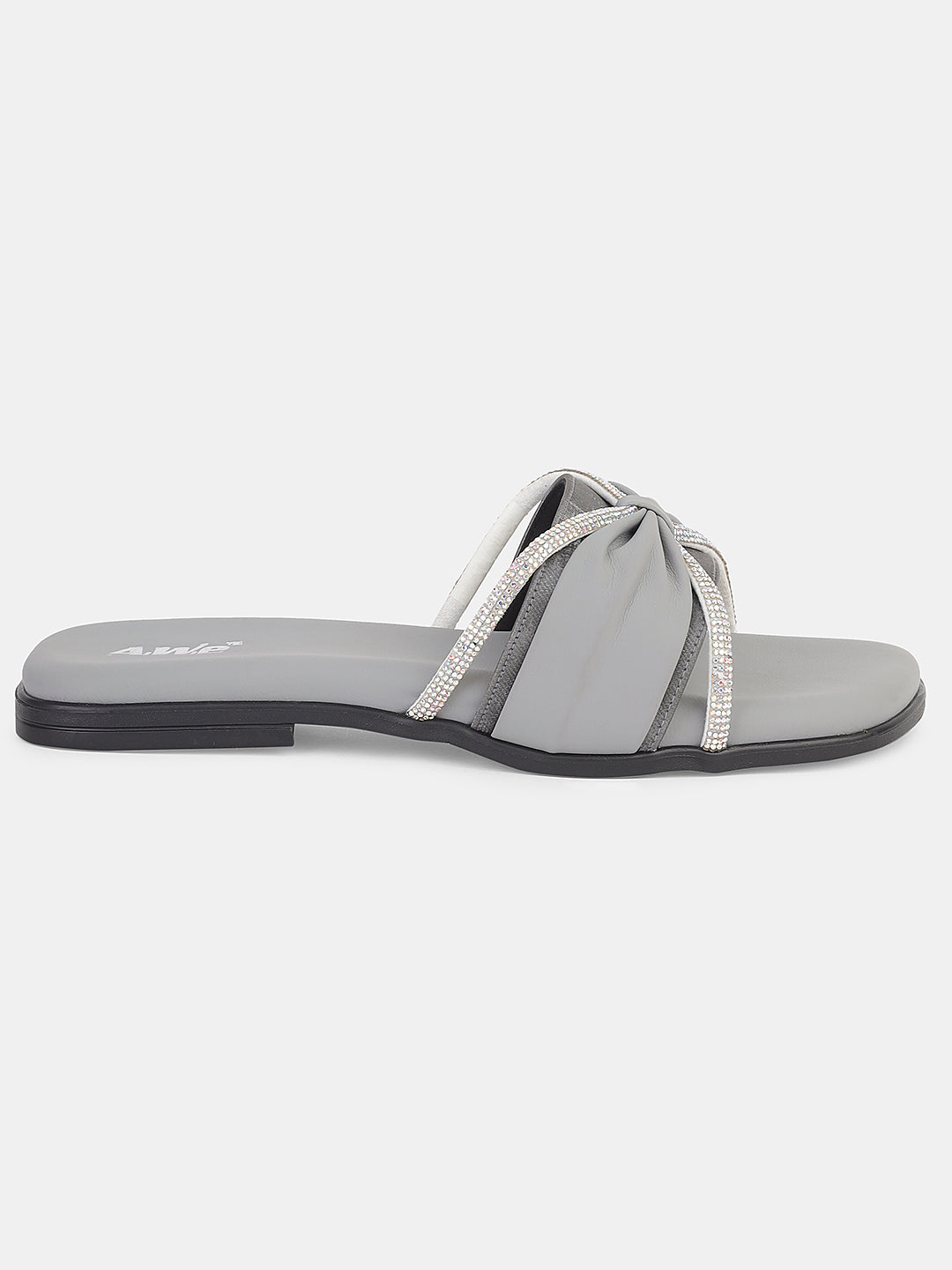 Women's Ethnic Flat Slip-On Sandals | Stylish Criss-Cross Strap Chappals for Daily & Festive Wear