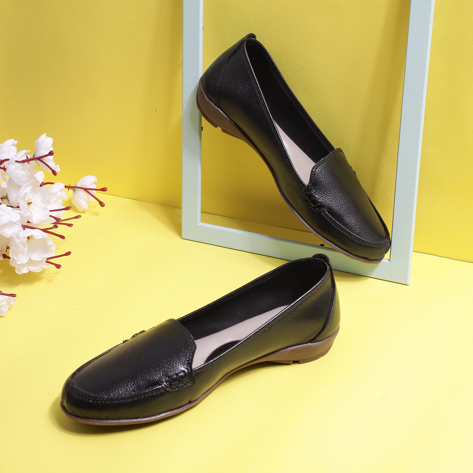 Aiwie-Womens-Classic-Loafers-with-Cushioned-Insole-and-Slip-On-Design-for-Daily-and-Office-Wear B160216