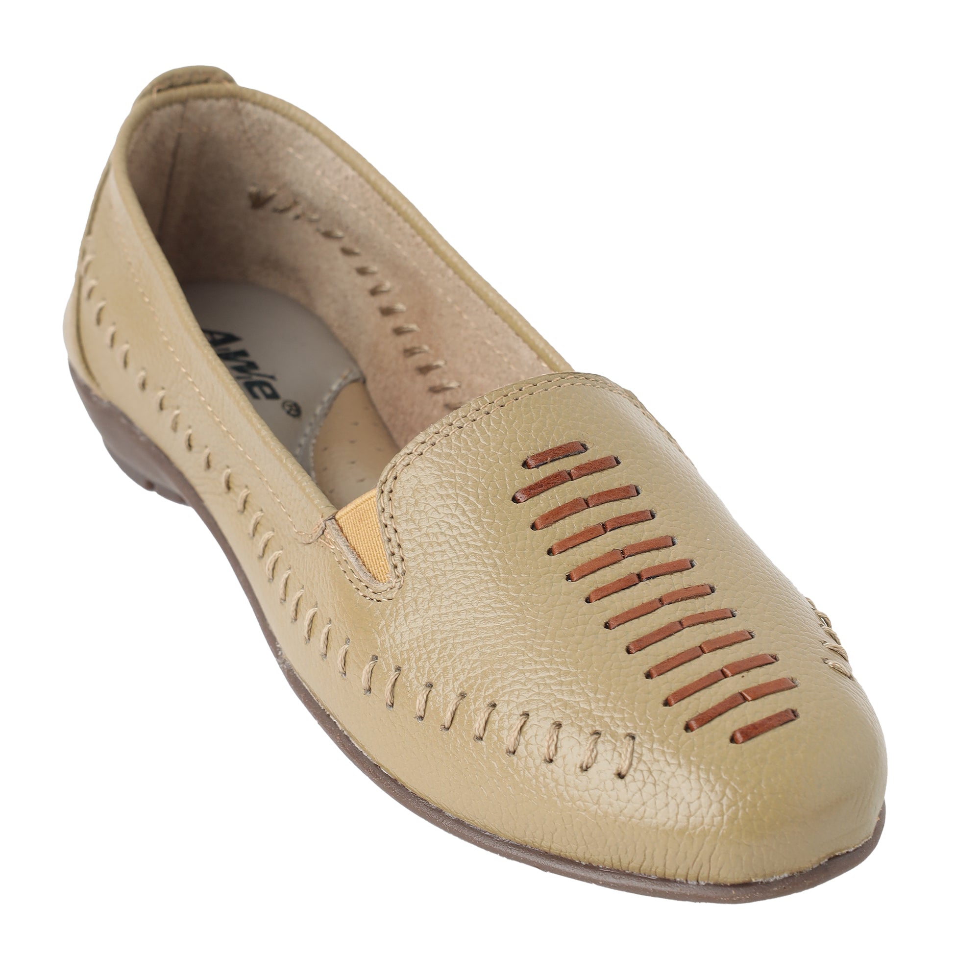 Aiwie-Womens-Comfortable-Slip-On-Flats-with-Cut-Out-Design-and-Soft-Sole-for-Daily-Wear B160217