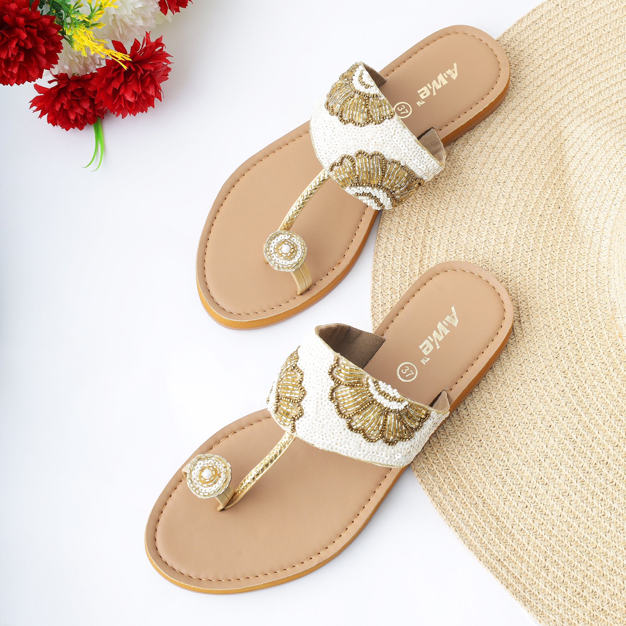 Aiwie-Womens-Ethnic-Embroidered-Toe-Ring-Flats-with-Comfortable-Sole-for-Festive-and-Daily-Wear B240212