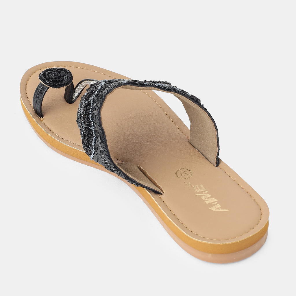 Aiwie-Womens-Ethnic-Embroidered-Toe-Ring-Flats-with-Comfortable-Sole-for-Festive-and-Daily-Wear B240212